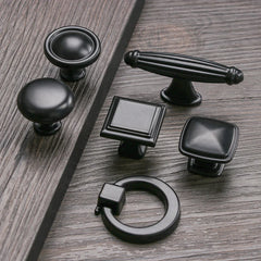 Collection image for: Mânere & Butoni pt. Dulapuri